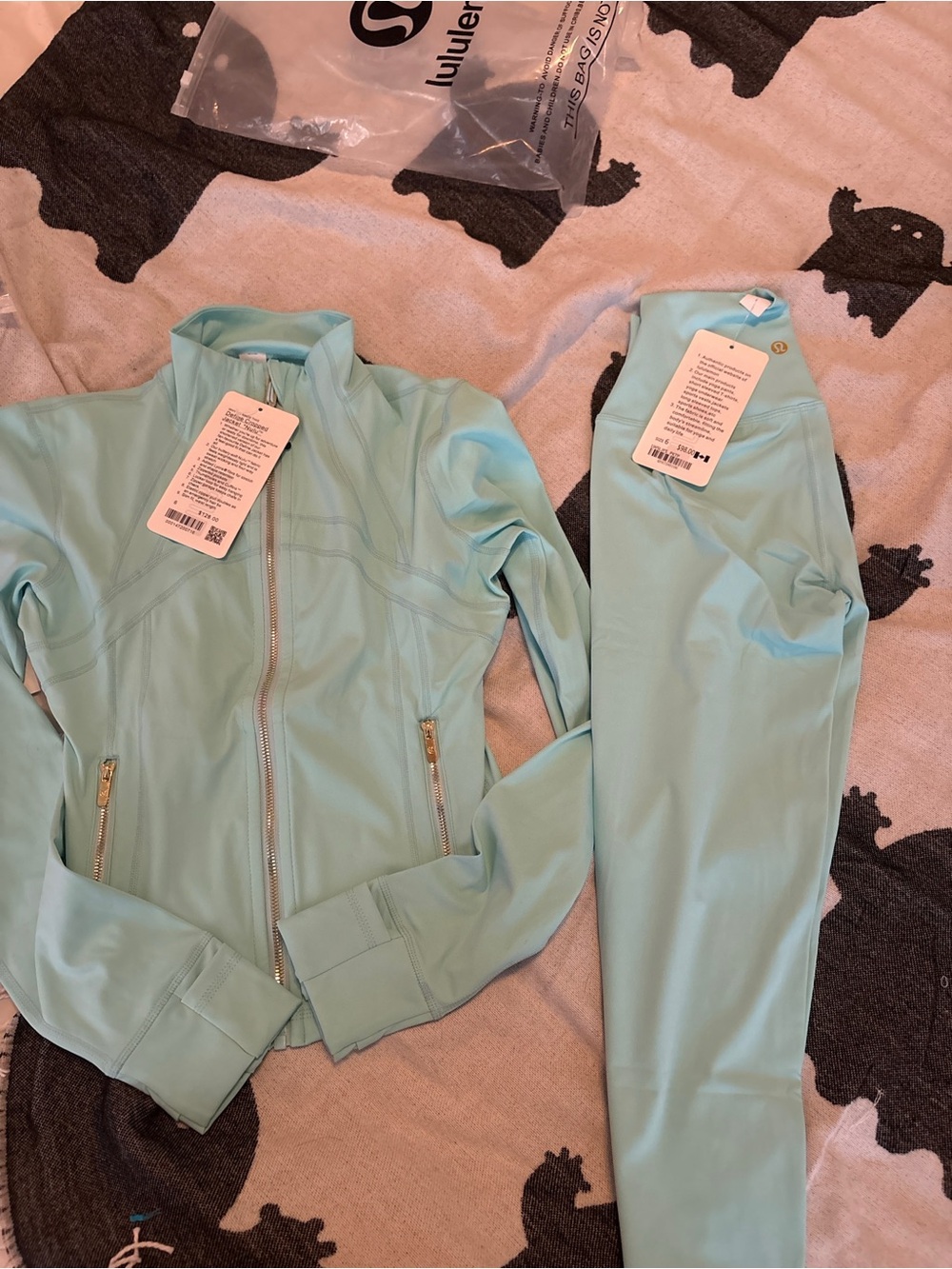 lululemon athletica Mint Green Zip Jacket